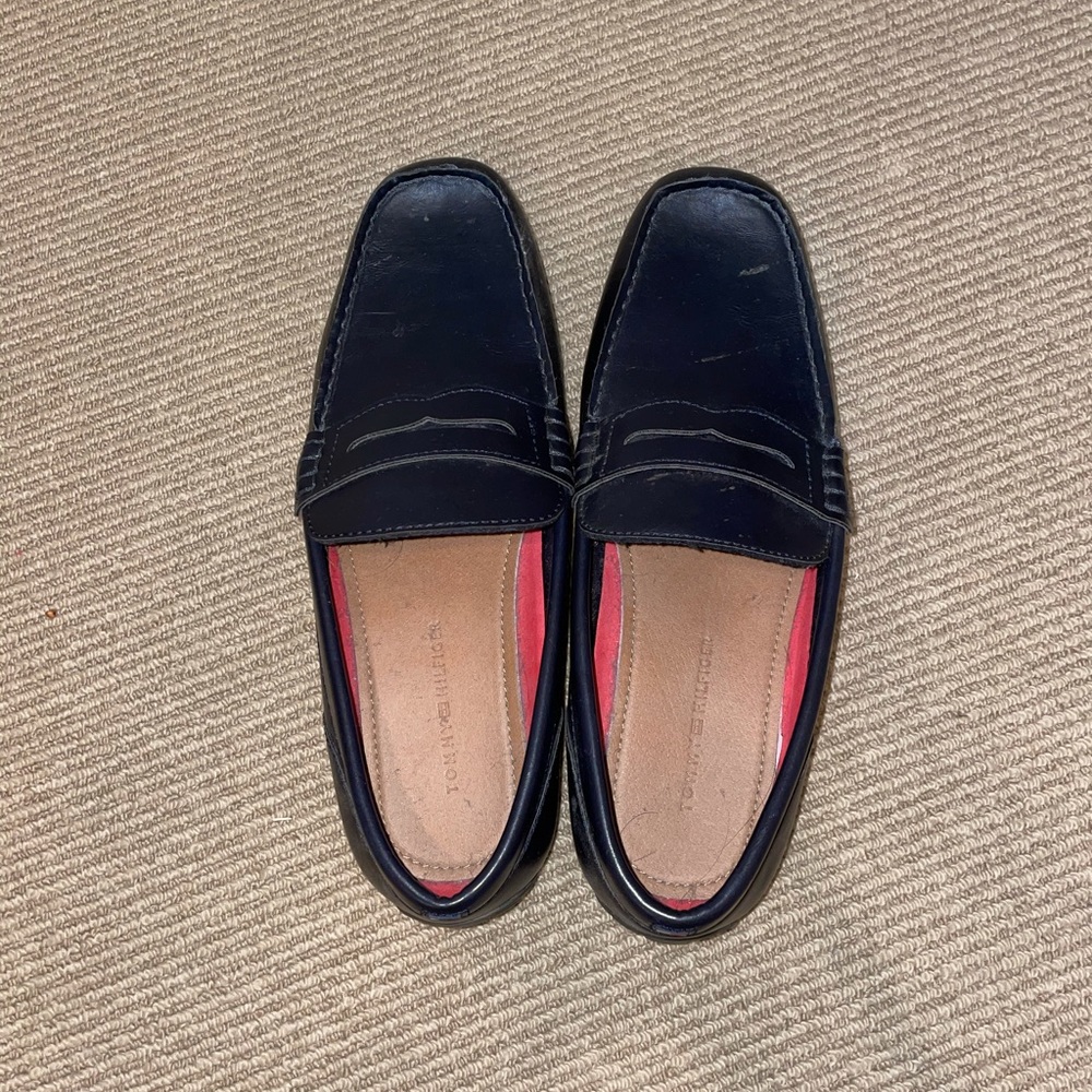 Men’s navy loafers. Size 11.